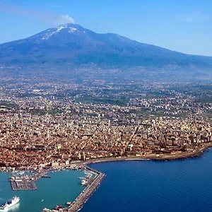 santa-barbara-apartment.catania-hotels.net/